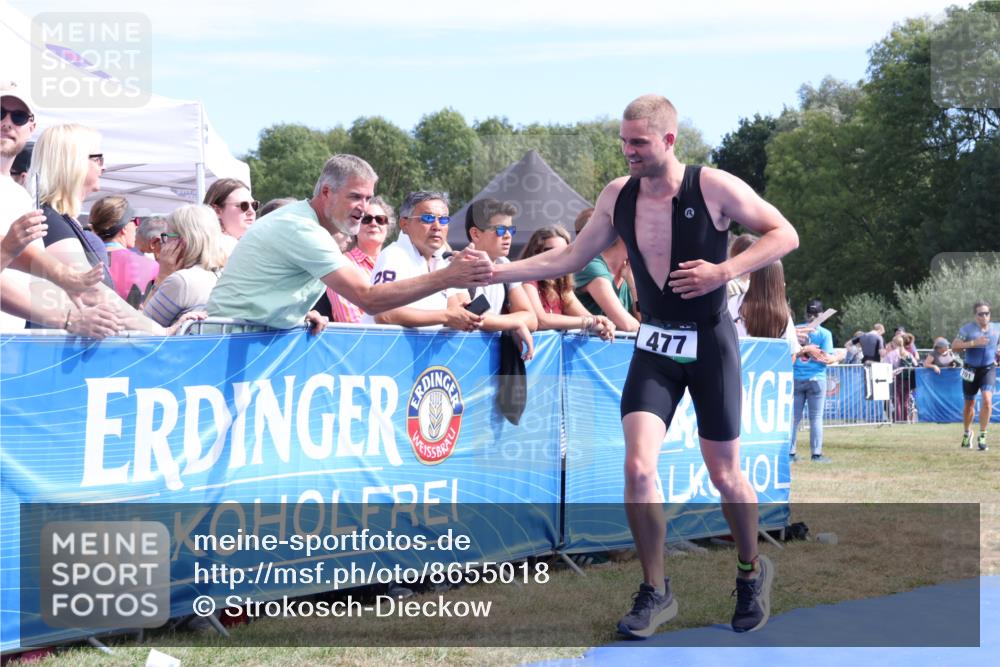 31.08.2025 - Elbe Triathlon Hamburg Strokosch-Dieckow http://msf.ph/oto/8655018 31.08.2025 11:44:37 Ziel 477, 701, 1191, 1259 meine-sportfotos.de