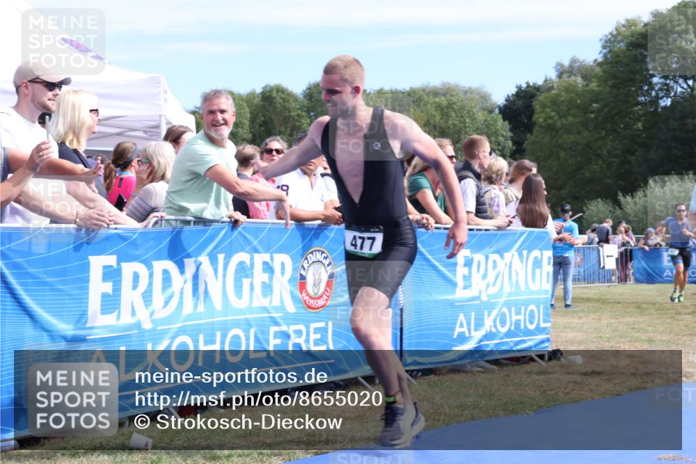 31.08.2025 - Elbe Triathlon Hamburg Strokosch-Dieckow http://msf.ph/oto/8655020 31.08.2025 11:44:37 Ziel 477, 701, 1191, 1259 meine-sportfotos.de