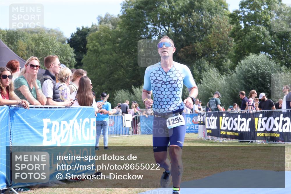 31.08.2025 - Elbe Triathlon Hamburg Strokosch-Dieckow http://msf.ph/oto/8655022 31.08.2025 11:44:38 Ziel 477, 701, 832, 1191, 1259 meine-sportfotos.de