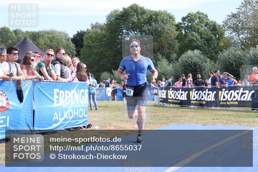 31.08.2025 - Elbe Triathlon Hamburg Strokosch-Dieckow http://msf.ph/oto/8655037 31.08.2025 11:44:42 Ziel 477, 701, 832, 1251, 1259 meine-sportfotos.de
