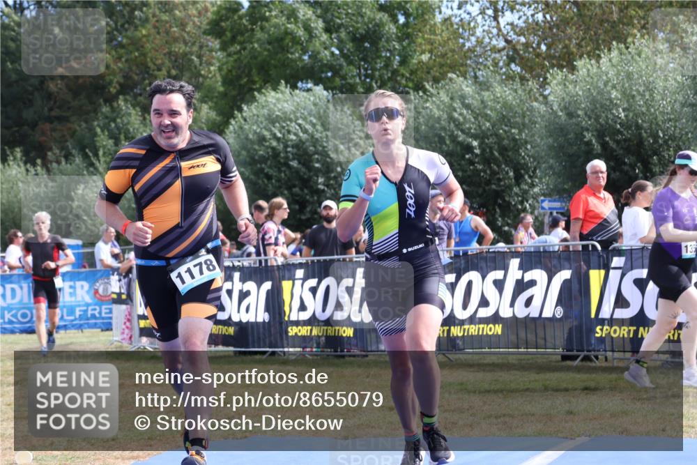 31.08.2025 - Elbe Triathlon Hamburg Strokosch-Dieckow http://msf.ph/oto/8655079 31.08.2025 11:44:53 Ziel 1178, 1251, 1338, 1418 meine-sportfotos.de