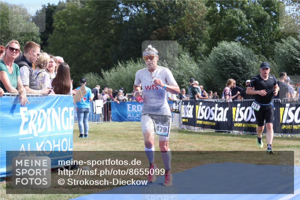 31.08.2025 - Elbe Triathlon Hamburg Strokosch-Dieckow http://msf.ph/oto/8655099 31.08.2025 11:45:06 Ziel 711, 1303, 1327, 1479 meine-sportfotos.de