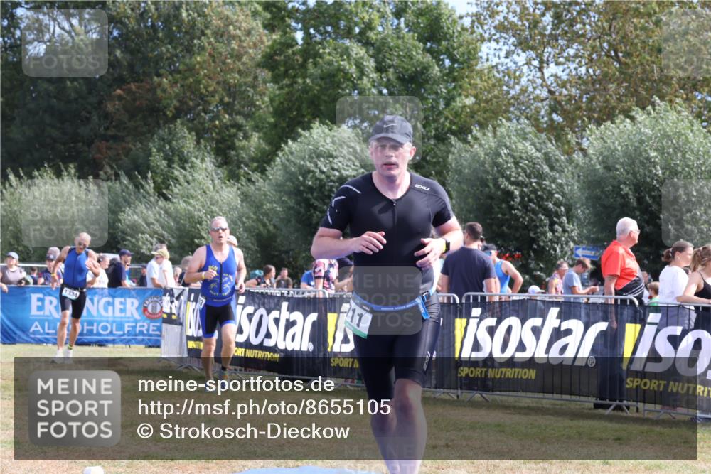 31.08.2025 - Elbe Triathlon Hamburg Strokosch-Dieckow http://msf.ph/oto/8655105 31.08.2025 11:45:08 Ziel 711, 1303, 1327, 1334, 1479 meine-sportfotos.de