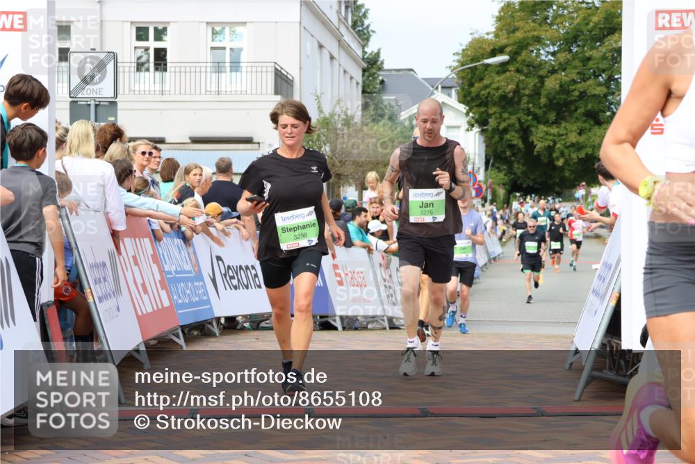 31.08.2025 - 21. Blankeneser Heldenlauf Strokosch-Dieckow http://msf.ph/oto/8655108 31.08.2025 11:01:36 Ziel 3082, 3298, 3276, 3109, 3712 meine-sportfotos.de