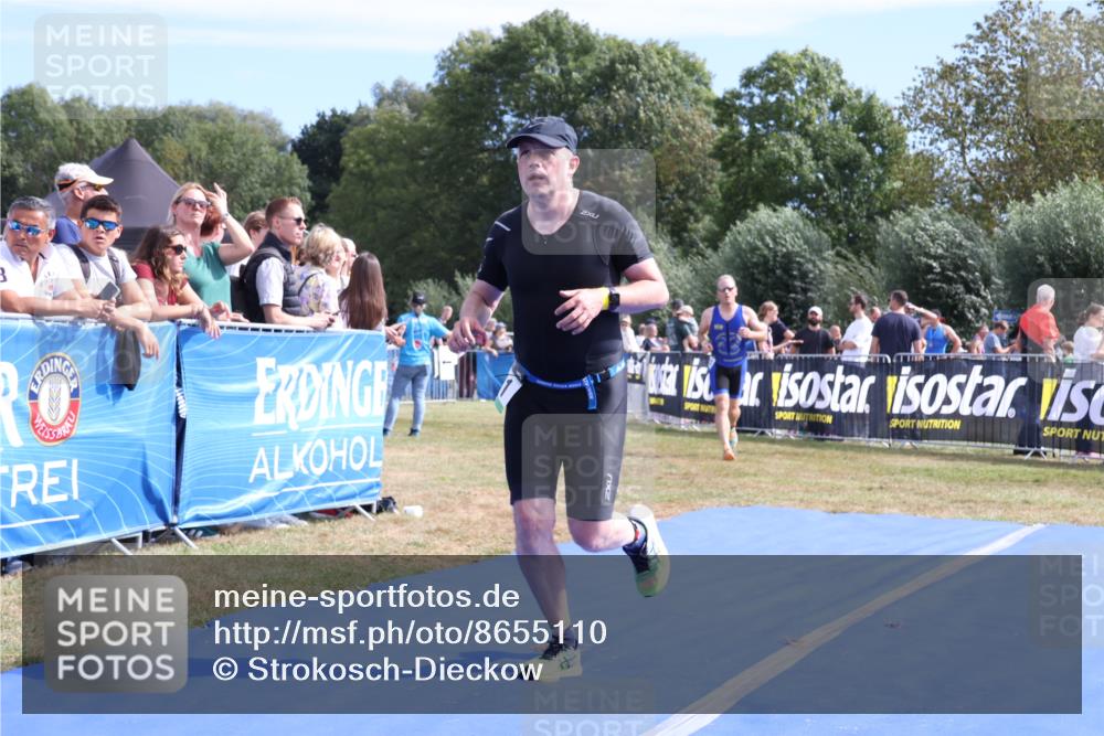31.08.2025 - Elbe Triathlon Hamburg Strokosch-Dieckow http://msf.ph/oto/8655110 31.08.2025 11:45:10 Ziel 711, 844, 1303, 1334, 1479 meine-sportfotos.de