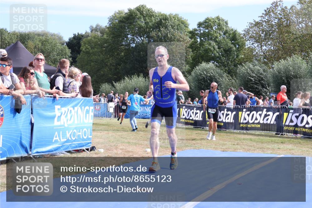 31.08.2025 - Elbe Triathlon Hamburg Strokosch-Dieckow http://msf.ph/oto/8655123 31.08.2025 11:45:13 Ziel 711, 844, 1303, 1334, 1479 meine-sportfotos.de