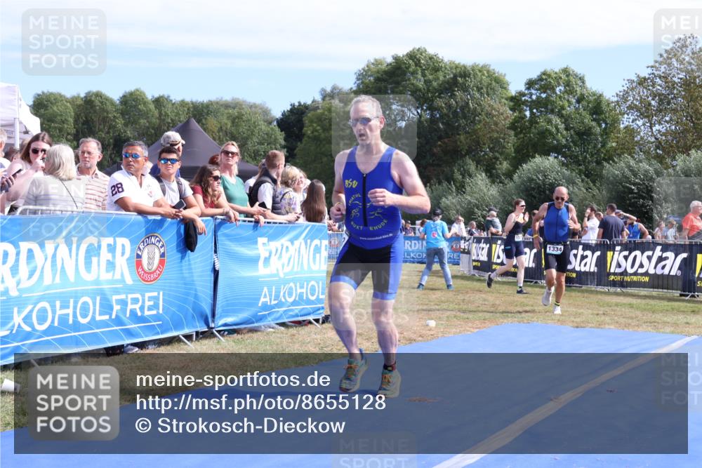 31.08.2025 - Elbe Triathlon Hamburg Strokosch-Dieckow http://msf.ph/oto/8655128 31.08.2025 11:45:14 Ziel 711, 844, 888, 1303, 1334 meine-sportfotos.de