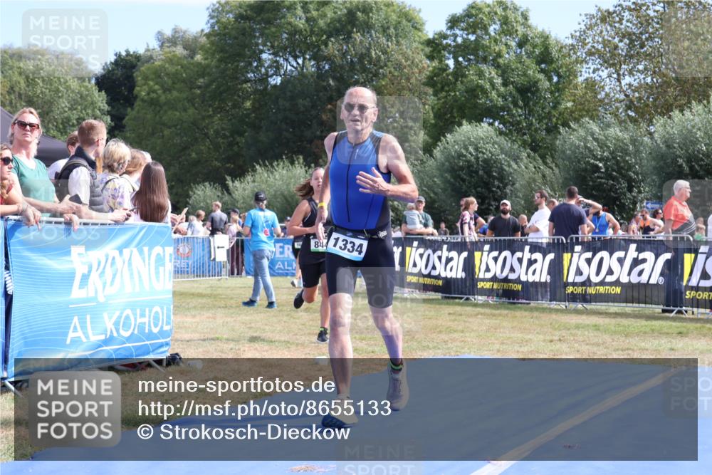 31.08.2025 - Elbe Triathlon Hamburg Strokosch-Dieckow http://msf.ph/oto/8655133 31.08.2025 11:45:16 Ziel 844, 888, 1303, 1334 meine-sportfotos.de