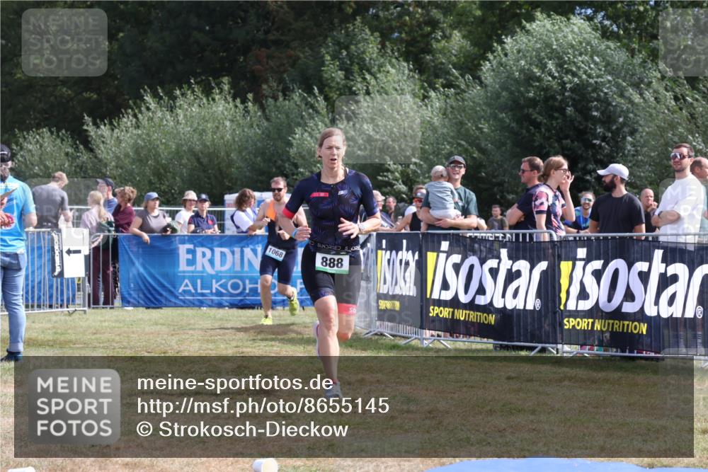 31.08.2025 - Elbe Triathlon Hamburg Strokosch-Dieckow http://msf.ph/oto/8655145 31.08.2025 11:45:20 Ziel 844, 851, 888, 1334 meine-sportfotos.de