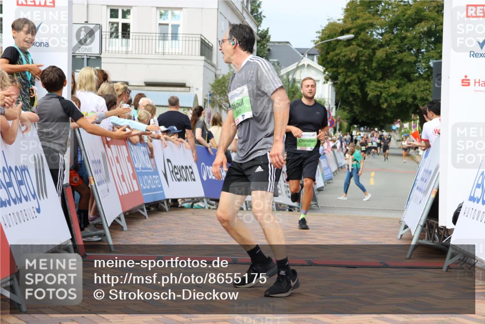 31.08.2025 - 21. Blankeneser Heldenlauf Strokosch-Dieckow http://msf.ph/oto/8655175 31.08.2025 11:01:18 Ziel 3734, 3169, 3318, 3383 meine-sportfotos.de
