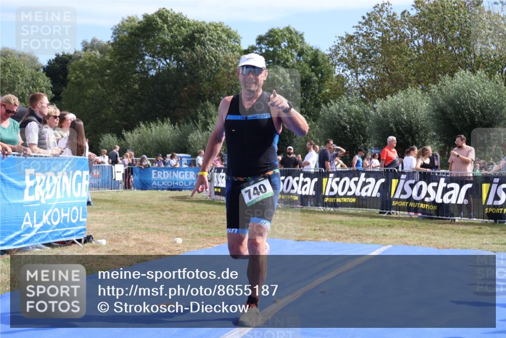 31.08.2025 - Elbe Triathlon Hamburg Strokosch-Dieckow http://msf.ph/oto/8655187 31.08.2025 11:45:36 Ziel 740, 1068, 1465 meine-sportfotos.de