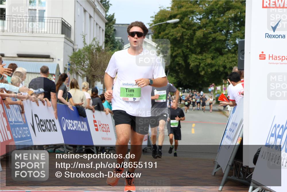 31.08.2025 - 21. Blankeneser Heldenlauf Strokosch-Dieckow http://msf.ph/oto/8655191 31.08.2025 11:01:14 Ziel 3734, 3169, 3318, 3383 meine-sportfotos.de
