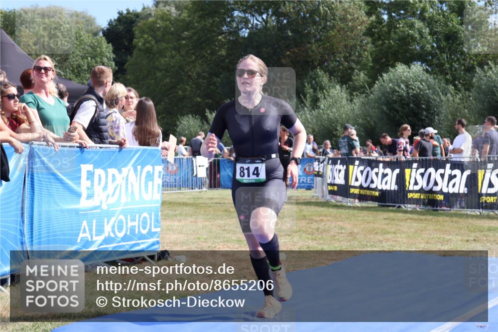 31.08.2025 - Elbe Triathlon Hamburg Strokosch-Dieckow http://msf.ph/oto/8655206 31.08.2025 11:45:50 Ziel 814, 838, 887 meine-sportfotos.de