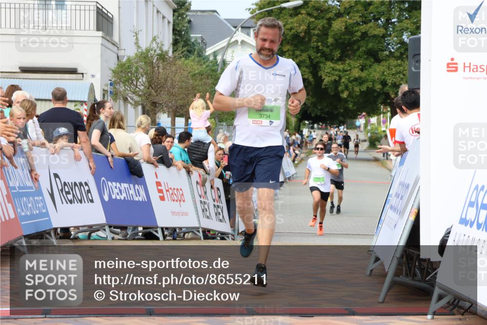 31.08.2025 - 21. Blankeneser Heldenlauf Strokosch-Dieckow http://msf.ph/oto/8655211 31.08.2025 11:01:10 Ziel 3734, 3169 meine-sportfotos.de