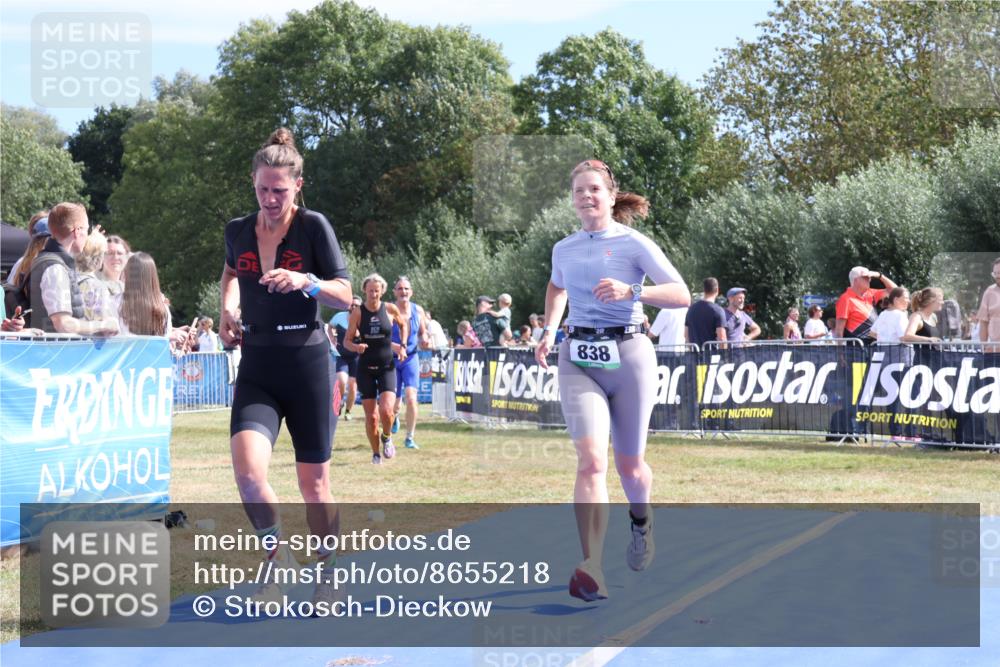 31.08.2025 - Elbe Triathlon Hamburg Strokosch-Dieckow http://msf.ph/oto/8655218 31.08.2025 11:45:57 Ziel 838, 887, 1314, 1496 meine-sportfotos.de
