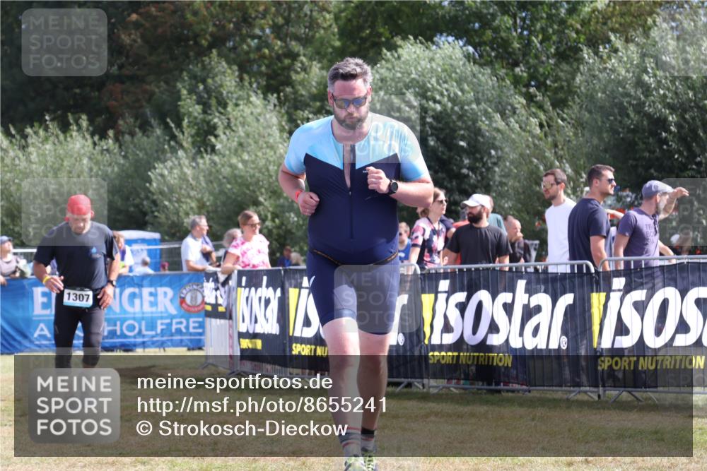 31.08.2025 - Elbe Triathlon Hamburg Strokosch-Dieckow http://msf.ph/oto/8655241 31.08.2025 11:46:03 Ziel 1113, 1307, 1314, 1496 meine-sportfotos.de
