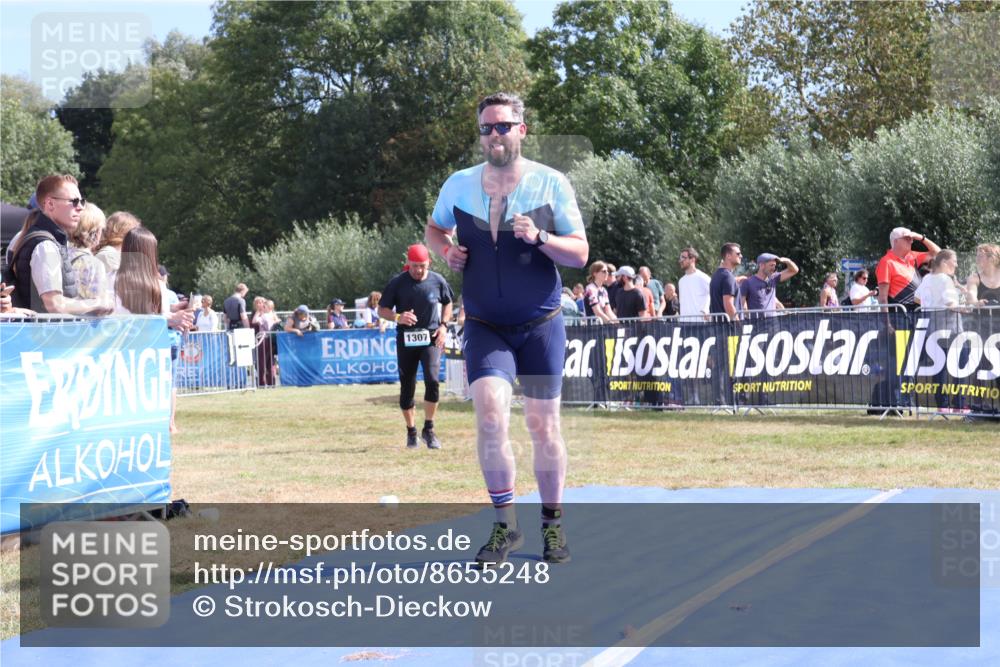 31.08.2025 - Elbe Triathlon Hamburg Strokosch-Dieckow http://msf.ph/oto/8655248 31.08.2025 11:46:05 Ziel 1113, 1307, 1314, 1496 meine-sportfotos.de