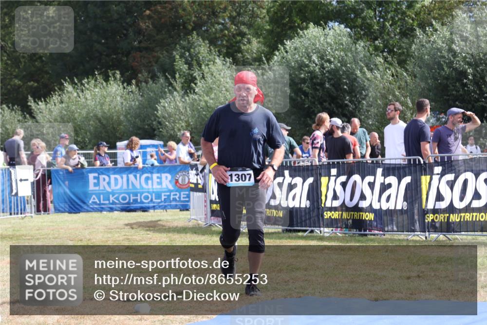 31.08.2025 - Elbe Triathlon Hamburg Strokosch-Dieckow http://msf.ph/oto/8655253 31.08.2025 11:46:06 Ziel 1113, 1307, 1314, 1496 meine-sportfotos.de