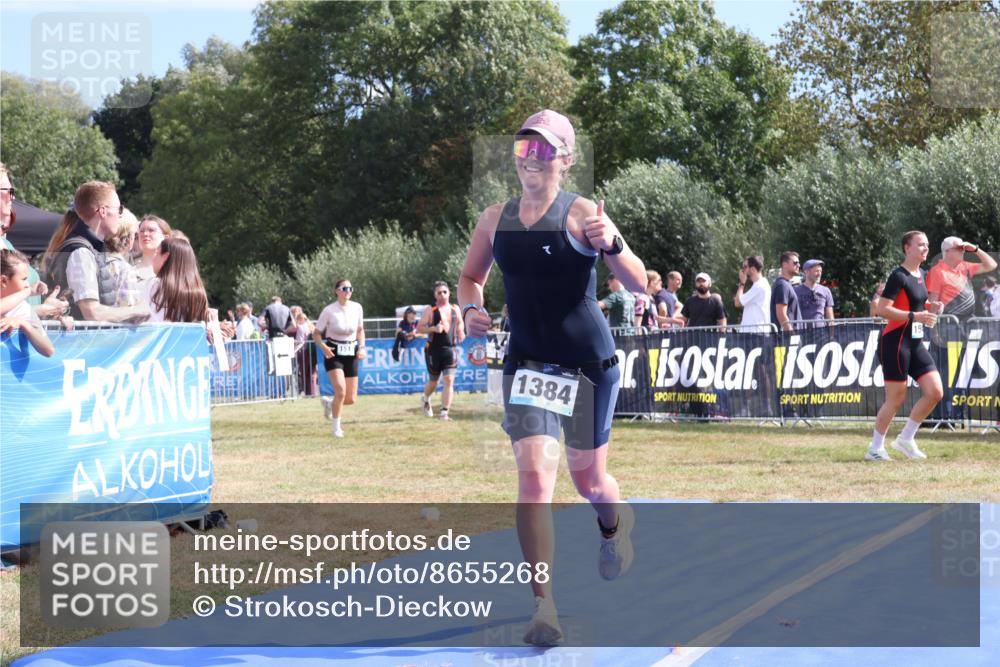 31.08.2025 - Elbe Triathlon Hamburg Strokosch-Dieckow http://msf.ph/oto/8655268 31.08.2025 11:46:30 Ziel 1297, 1384 meine-sportfotos.de