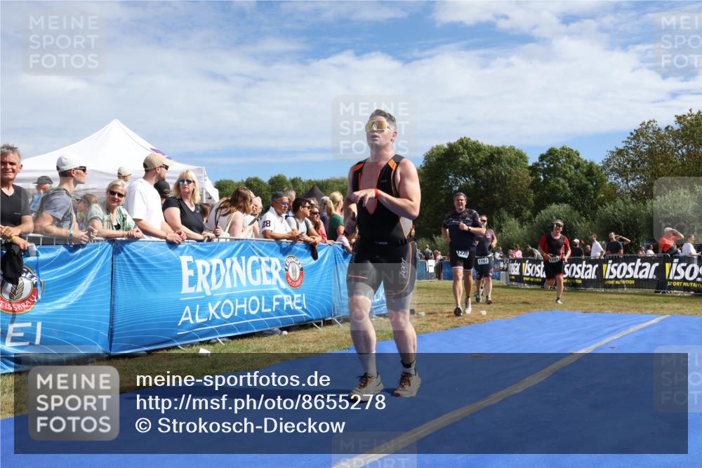 31.08.2025 - Elbe Triathlon Hamburg Strokosch-Dieckow http://msf.ph/oto/8655278 31.08.2025 11:46:41 Ziel 609, 818, 1104, 1152, 1228, 1281, 1434 meine-sportfotos.de