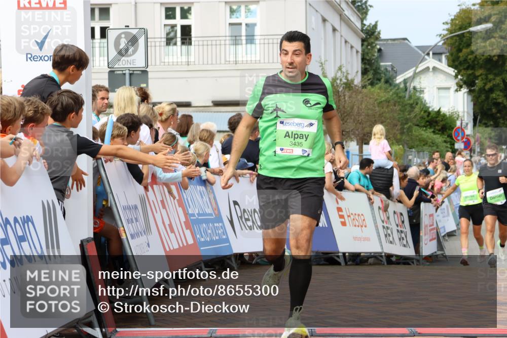 31.08.2025 - 21. Blankeneser Heldenlauf Strokosch-Dieckow http://msf.ph/oto/8655300 31.08.2025 11:00:36 Ziel 3480, 3435, 3235, 3468, 3469 meine-sportfotos.de
