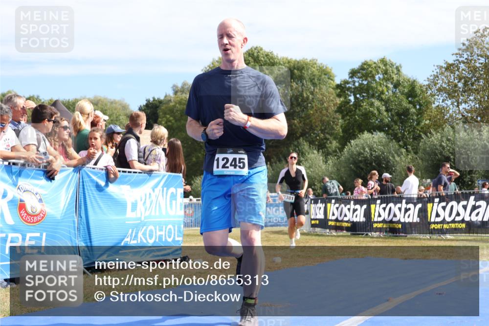 31.08.2025 - Elbe Triathlon Hamburg Strokosch-Dieckow http://msf.ph/oto/8655313 31.08.2025 11:47:02 Ziel 1245, 1381, 1439 meine-sportfotos.de