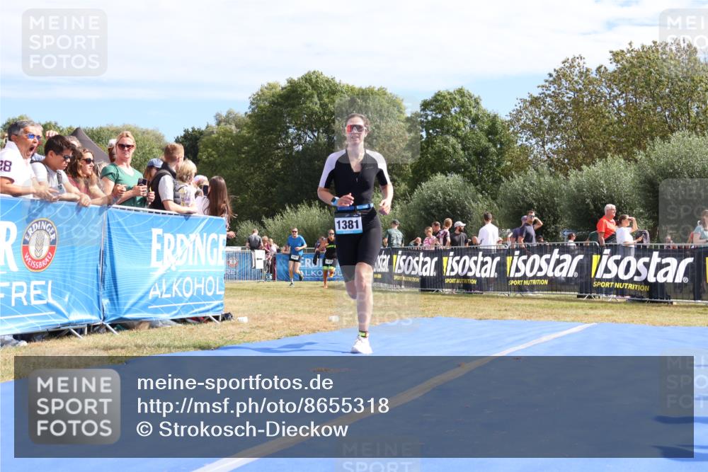 31.08.2025 - Elbe Triathlon Hamburg Strokosch-Dieckow http://msf.ph/oto/8655318 31.08.2025 11:47:04 Ziel 1245, 1263, 1381, 1439 meine-sportfotos.de
