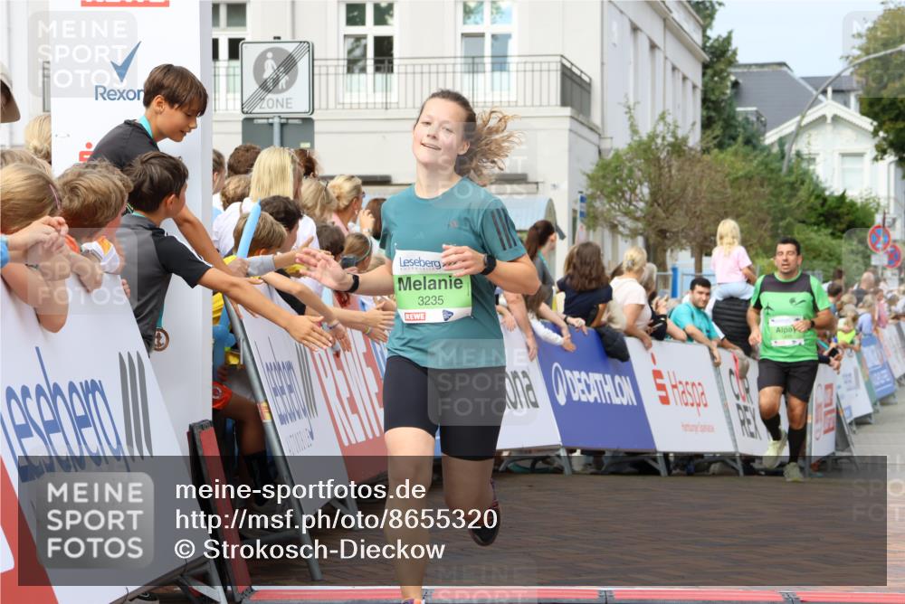 31.08.2025 - 21. Blankeneser Heldenlauf Strokosch-Dieckow http://msf.ph/oto/8655320 31.08.2025 11:00:32 Ziel 3435, 3365, 3235 meine-sportfotos.de