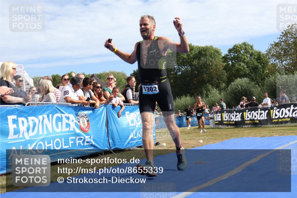 31.08.2025 - Elbe Triathlon Hamburg Strokosch-Dieckow http://msf.ph/oto/8655339 31.08.2025 11:47:18 Ziel 446, 681, 1302, 1308, 1419, 1480, 1608 meine-sportfotos.de