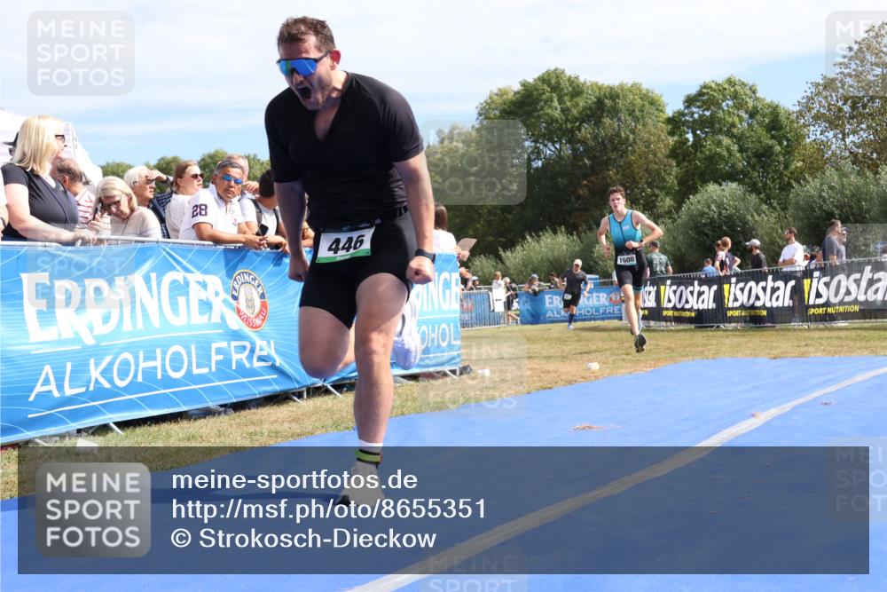 31.08.2025 - Elbe Triathlon Hamburg Strokosch-Dieckow http://msf.ph/oto/8655351 31.08.2025 11:47:26 Ziel 446, 487, 1308, 1480, 1608 meine-sportfotos.de