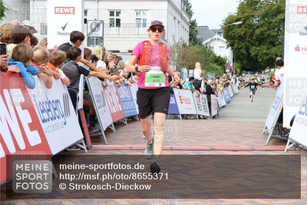 31.08.2025 - 21. Blankeneser Heldenlauf Strokosch-Dieckow http://msf.ph/oto/8655371 31.08.2025 11:00:19 Ziel 3247, 3660, 3431, 3670, 3713 meine-sportfotos.de