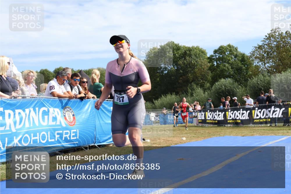 31.08.2025 - Elbe Triathlon Hamburg Strokosch-Dieckow http://msf.ph/oto/8655385 31.08.2025 11:48:23 Ziel 762, 787, 1614 meine-sportfotos.de