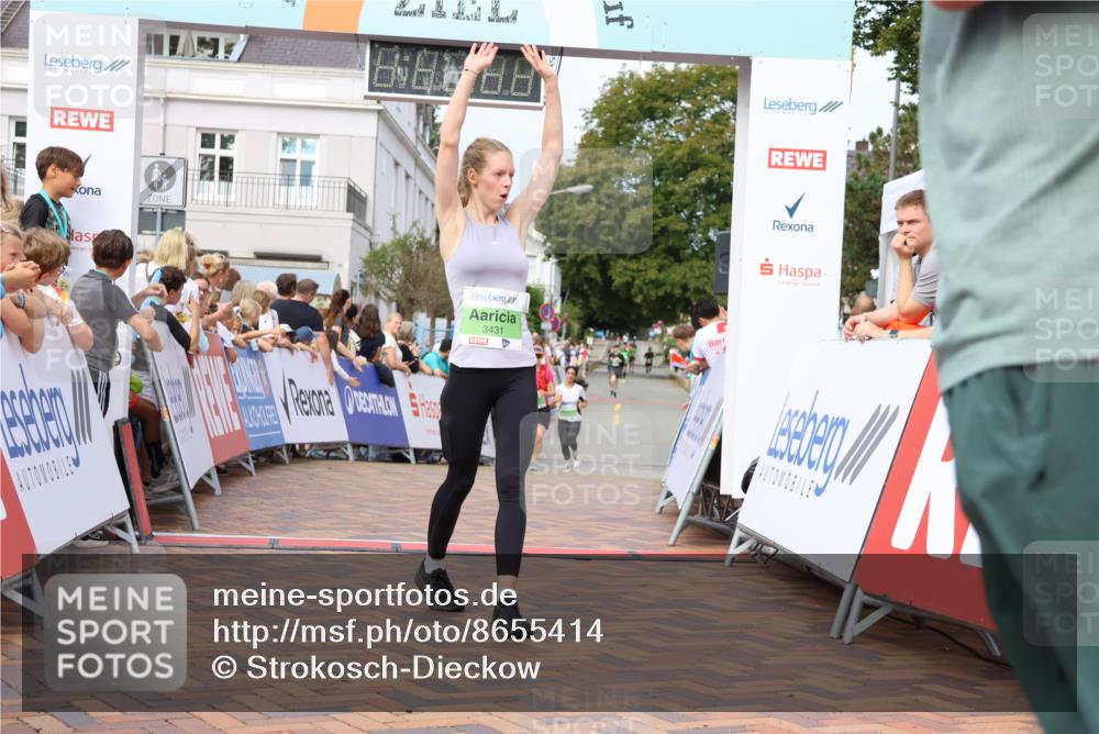 31.08.2025 - 21. Blankeneser Heldenlauf Strokosch-Dieckow http://msf.ph/oto/8655414 31.08.2025 11:00:14 Ziel 3247, 3691, 3660, 3655, 3664, 3431, 3670 meine-sportfotos.de