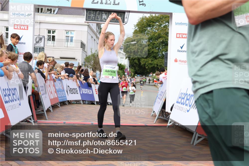 31.08.2025 - 21. Blankeneser Heldenlauf Strokosch-Dieckow http://msf.ph/oto/8655421 31.08.2025 11:00:14 Ziel 3247, 3691, 3660, 3655, 3664, 3431, 3670 meine-sportfotos.de