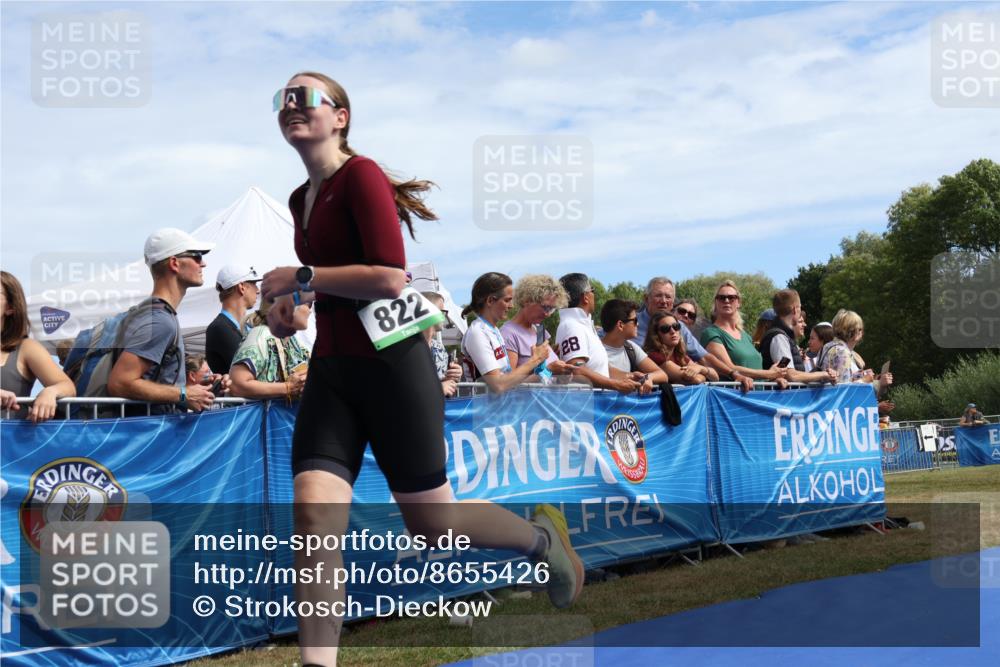 31.08.2025 - Elbe Triathlon Hamburg Strokosch-Dieckow http://msf.ph/oto/8655426 31.08.2025 11:49:46 Ziel 816, 822, 1284, 1306, 1413, 1421, 1604 meine-sportfotos.de