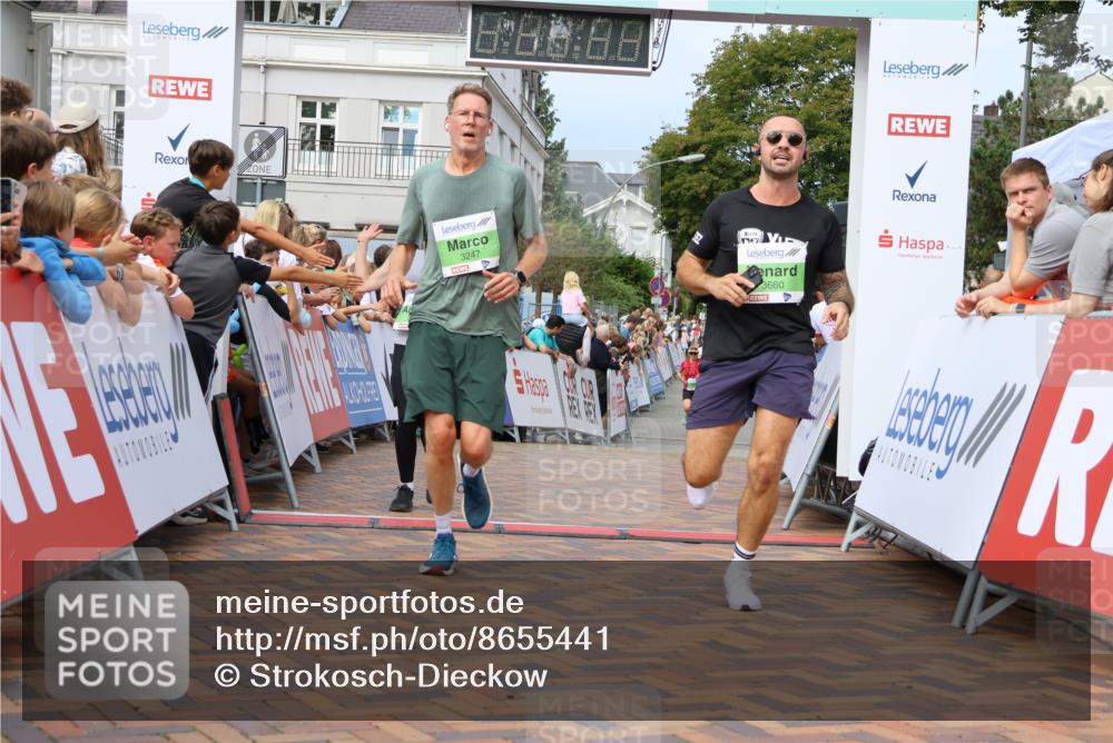31.08.2025 - 21. Blankeneser Heldenlauf Strokosch-Dieckow http://msf.ph/oto/8655441 31.08.2025 11:00:12 Ziel 3162, 3247, 3691, 3660, 3655, 3664, 3431 meine-sportfotos.de