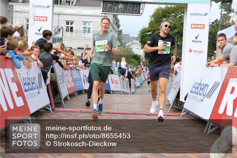 31.08.2025 - 21. Blankeneser Heldenlauf Strokosch-Dieckow http://msf.ph/oto/8655453 31.08.2025 11:00:12 Ziel 3162, 3247, 3691, 3660, 3655, 3664, 3431 meine-sportfotos.de