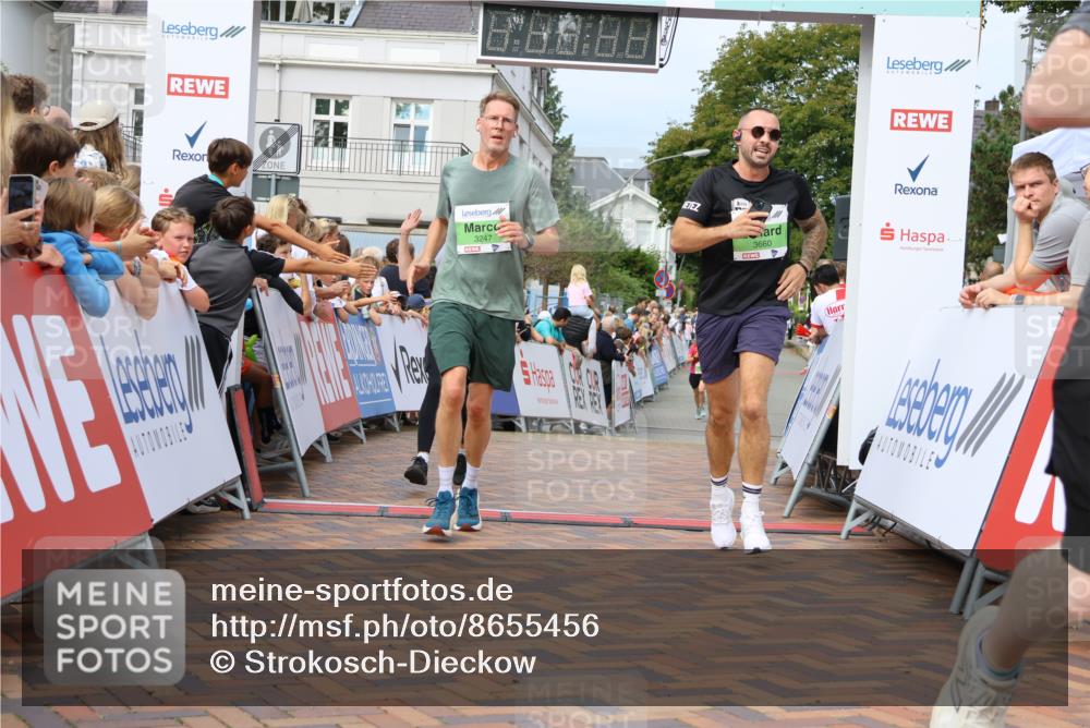 31.08.2025 - 21. Blankeneser Heldenlauf Strokosch-Dieckow http://msf.ph/oto/8655456 31.08.2025 11:00:12 Ziel 3162, 3247, 3691, 3660, 3655, 3664, 3431 meine-sportfotos.de