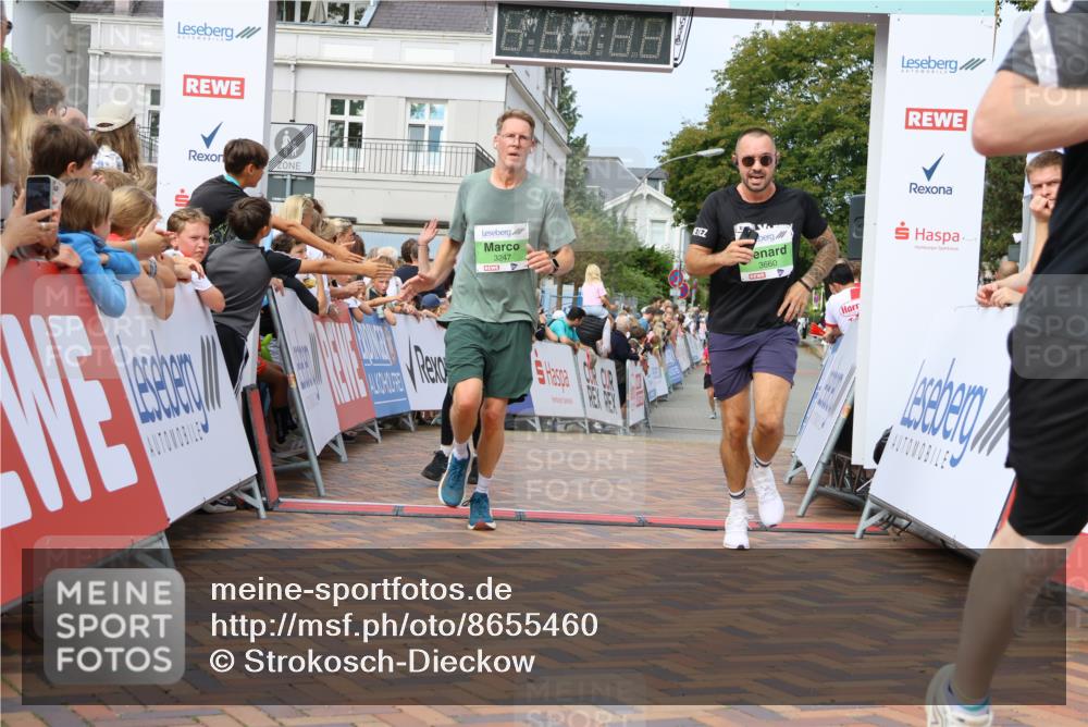 31.08.2025 - 21. Blankeneser Heldenlauf Strokosch-Dieckow http://msf.ph/oto/8655460 31.08.2025 11:00:12 Ziel 3162, 3247, 3691, 3660, 3655, 3664, 3431 meine-sportfotos.de