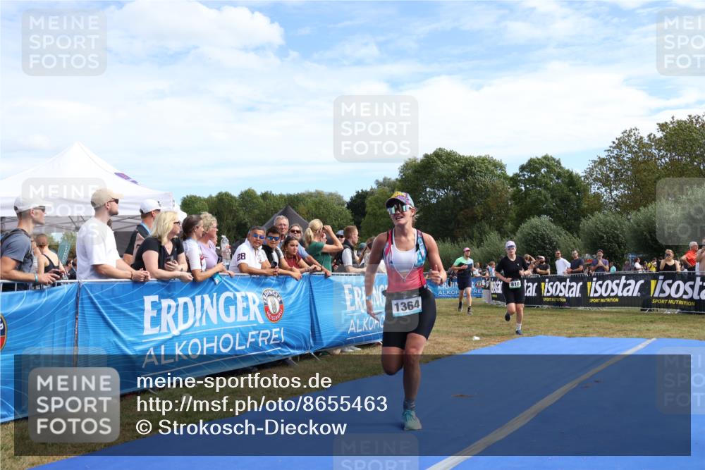 31.08.2025 - Elbe Triathlon Hamburg Strokosch-Dieckow http://msf.ph/oto/8655463 31.08.2025 11:50:45 Ziel 587, 810, 1364, 1396, 1398, 1487 meine-sportfotos.de