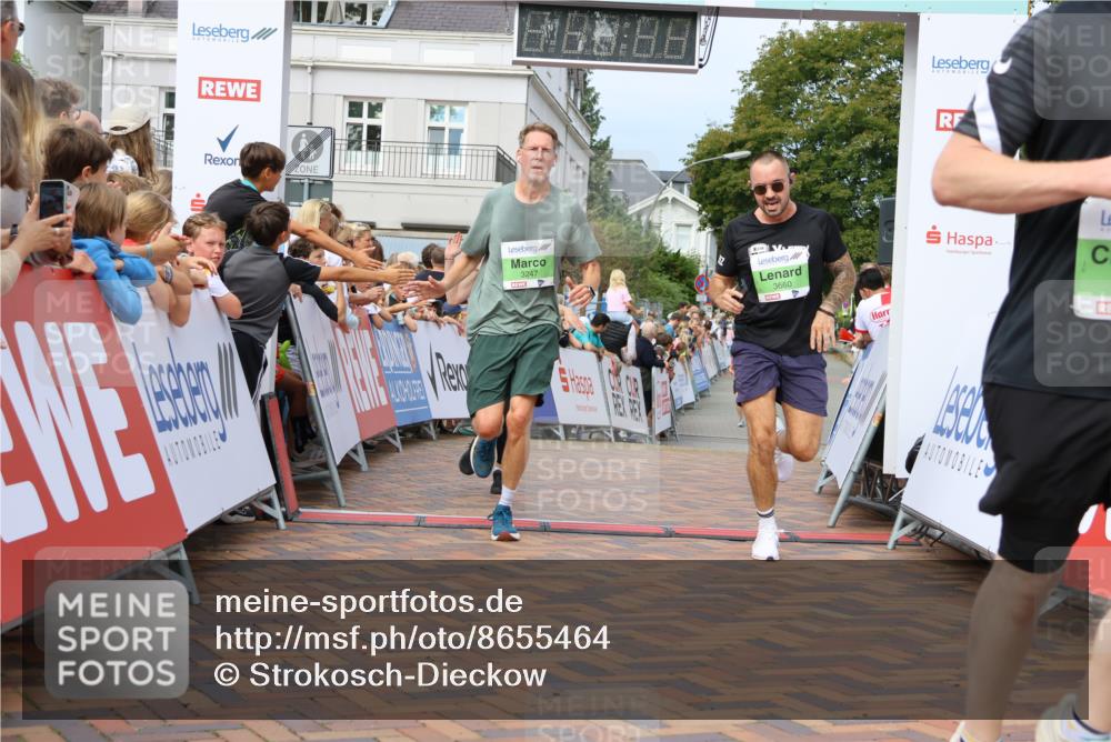 31.08.2025 - 21. Blankeneser Heldenlauf Strokosch-Dieckow http://msf.ph/oto/8655464 31.08.2025 11:00:11 Ziel 3162, 3247, 3691, 3660, 3655, 3664, 3431 meine-sportfotos.de