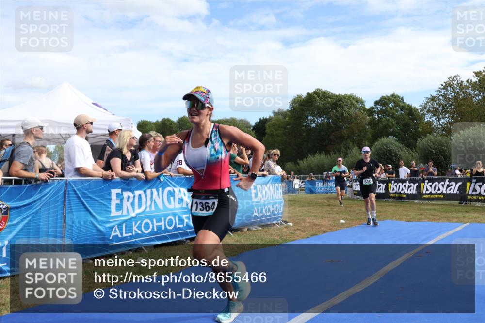 31.08.2025 - Elbe Triathlon Hamburg Strokosch-Dieckow http://msf.ph/oto/8655466 31.08.2025 11:50:46 Ziel 587, 810, 1364, 1396, 1398, 1487 meine-sportfotos.de