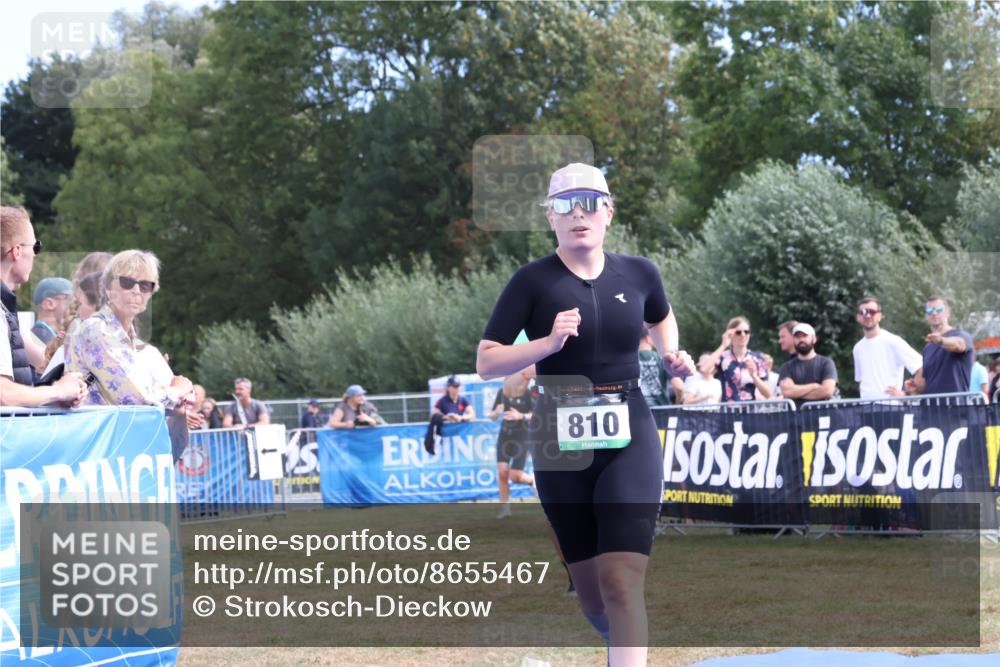 31.08.2025 - Elbe Triathlon Hamburg Strokosch-Dieckow http://msf.ph/oto/8655467 31.08.2025 11:50:47 Ziel 587, 790, 810, 1364, 1396, 1398, 1487 meine-sportfotos.de