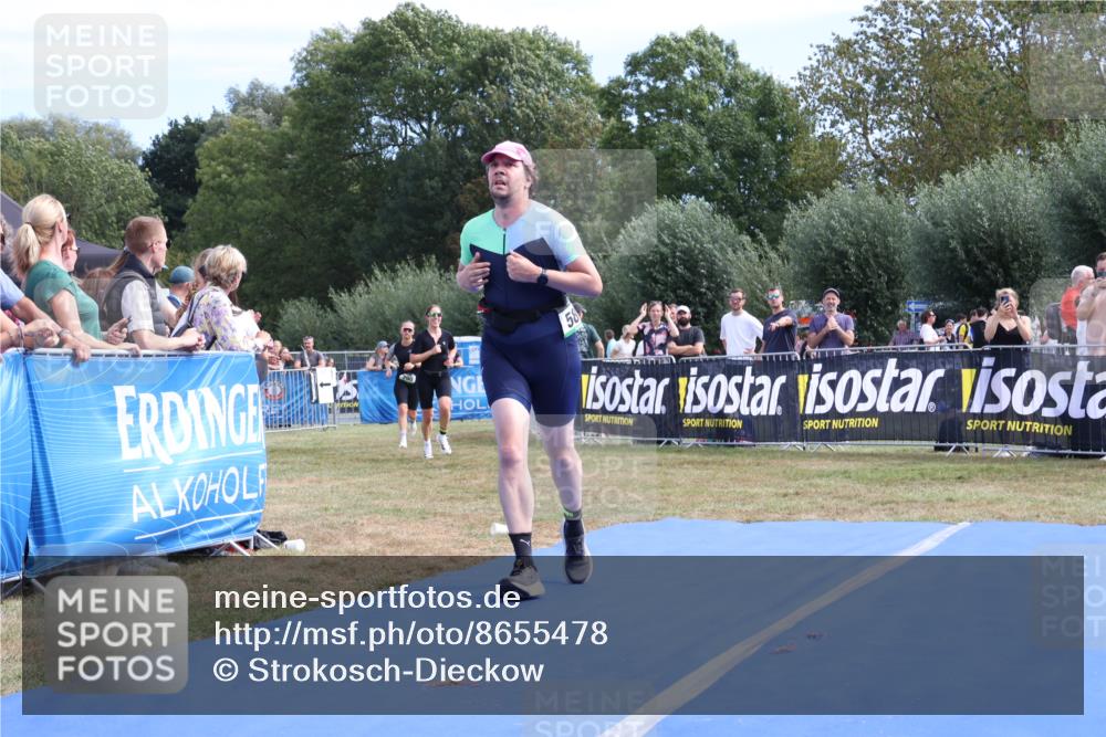 31.08.2025 - Elbe Triathlon Hamburg Strokosch-Dieckow http://msf.ph/oto/8655478 31.08.2025 11:50:49 Ziel 587, 790, 810, 1364, 1398, 1487 meine-sportfotos.de