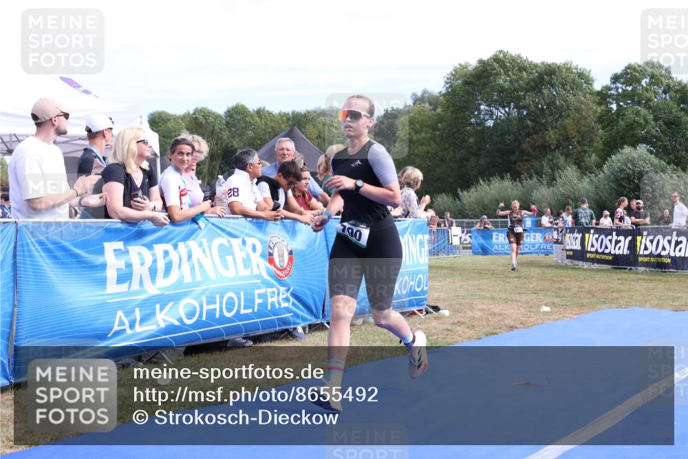 31.08.2025 - Elbe Triathlon Hamburg Strokosch-Dieckow http://msf.ph/oto/8655492 31.08.2025 11:50:56 Ziel 587, 790, 859, 1398 meine-sportfotos.de