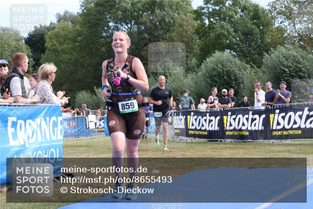 31.08.2025 - Elbe Triathlon Hamburg Strokosch-Dieckow http://msf.ph/oto/8655493 31.08.2025 11:51:02 Ziel 859, 1268 meine-sportfotos.de