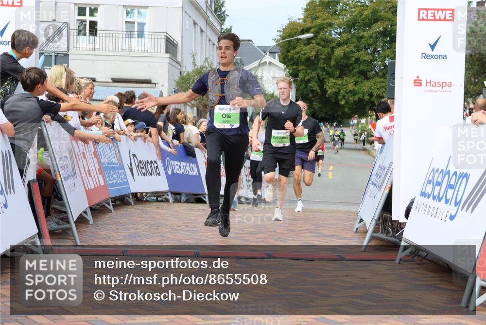 31.08.2025 - 21. Blankeneser Heldenlauf Strokosch-Dieckow http://msf.ph/oto/8655508 31.08.2025 11:00:09 Ziel 3162, 3247, 3691, 3660, 3655, 3664, 3431 meine-sportfotos.de