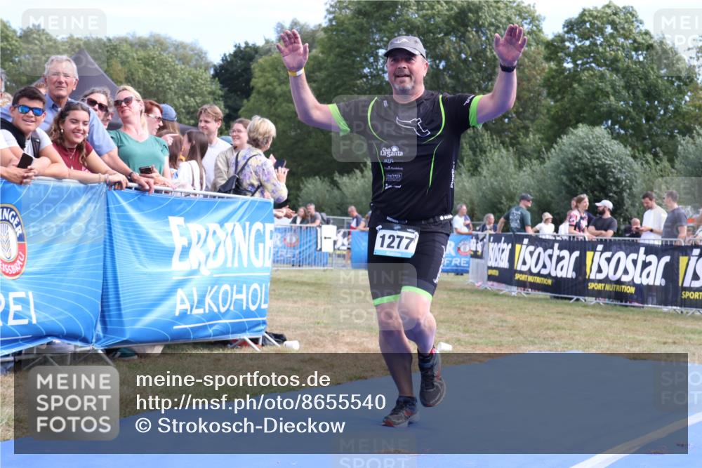 31.08.2025 - Elbe Triathlon Hamburg Strokosch-Dieckow http://msf.ph/oto/8655540 31.08.2025 11:51:37 Ziel 936, 1275, 1277, 1390, 1436 meine-sportfotos.de