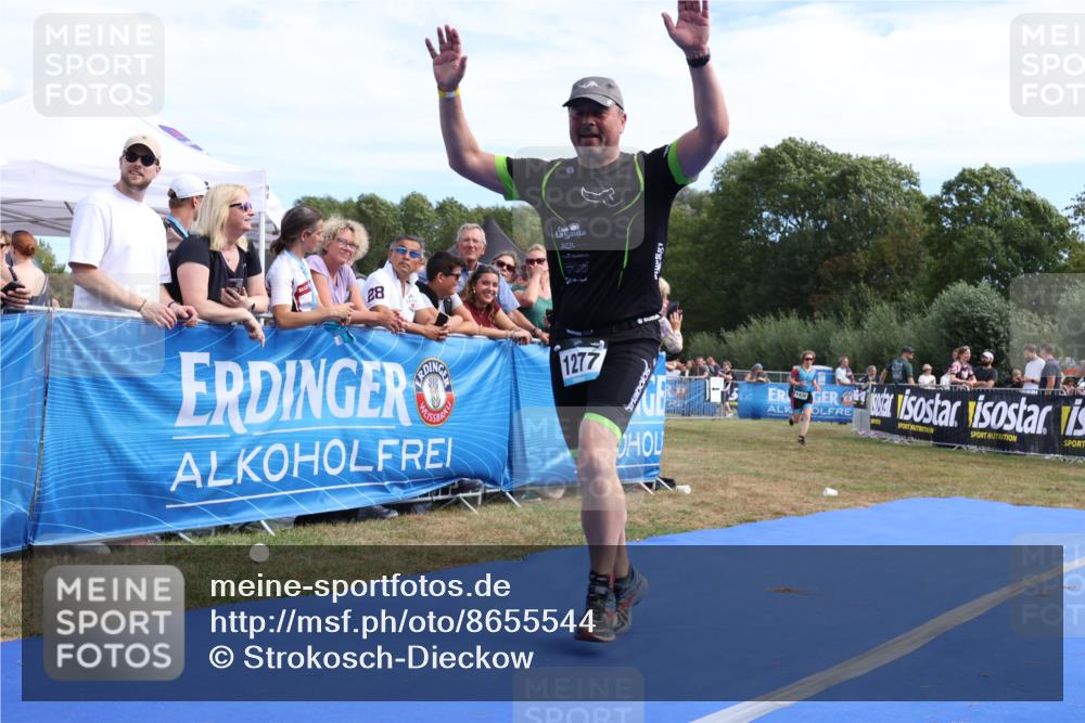 31.08.2025 - Elbe Triathlon Hamburg Strokosch-Dieckow http://msf.ph/oto/8655544 31.08.2025 11:51:38 Ziel 936, 1275, 1277, 1390, 1436 meine-sportfotos.de