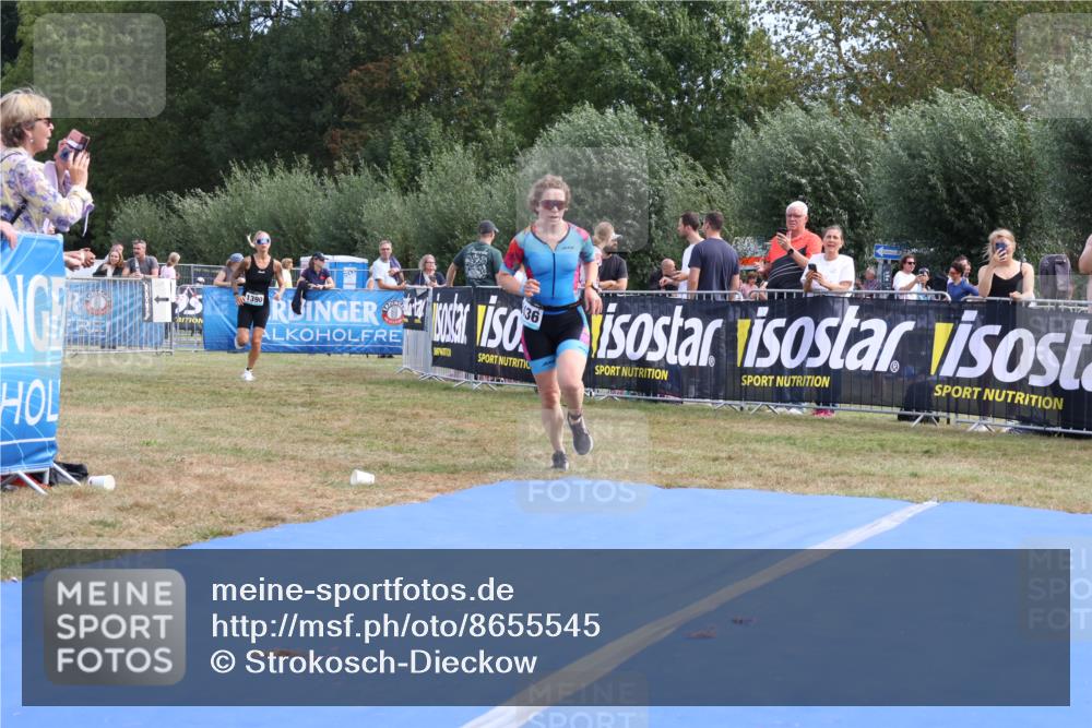 31.08.2025 - Elbe Triathlon Hamburg Strokosch-Dieckow http://msf.ph/oto/8655545 31.08.2025 11:51:41 Ziel 936, 1277, 1389, 1390, 1436, 1592 meine-sportfotos.de